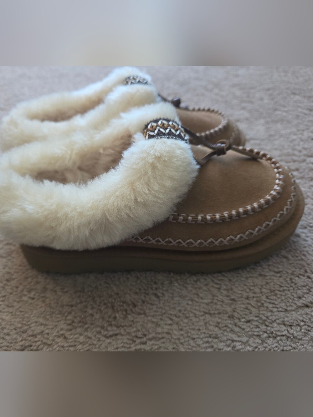 NEW UGG Tasman Alpine Women’s Chestnut Suede Sheepskin Booties 6